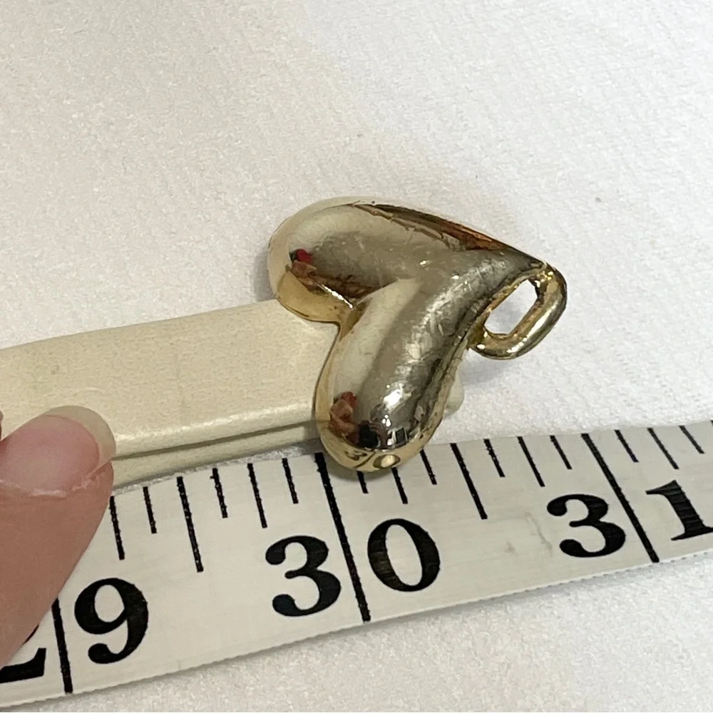 Vintage Cream skinny‎ Belt with Gold Hearts Hook Closure